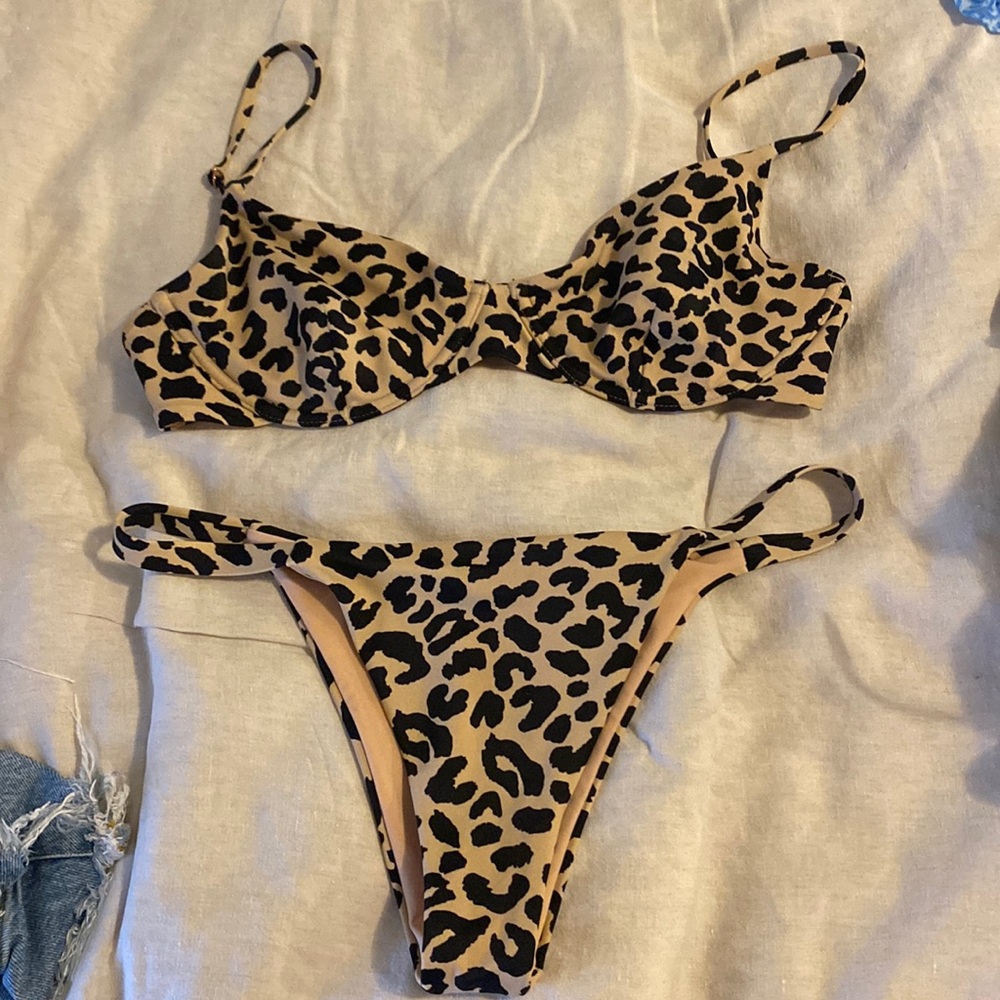 NWOT Tori Praver Cheetah Print Bikini Set